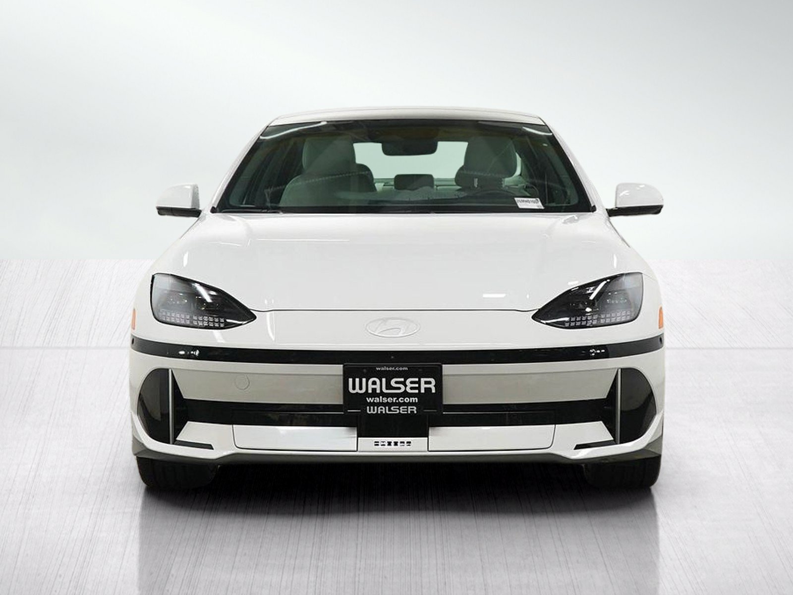 Used 2024 Hyundai Ioniq 6 Limited AWD/4WD image 8