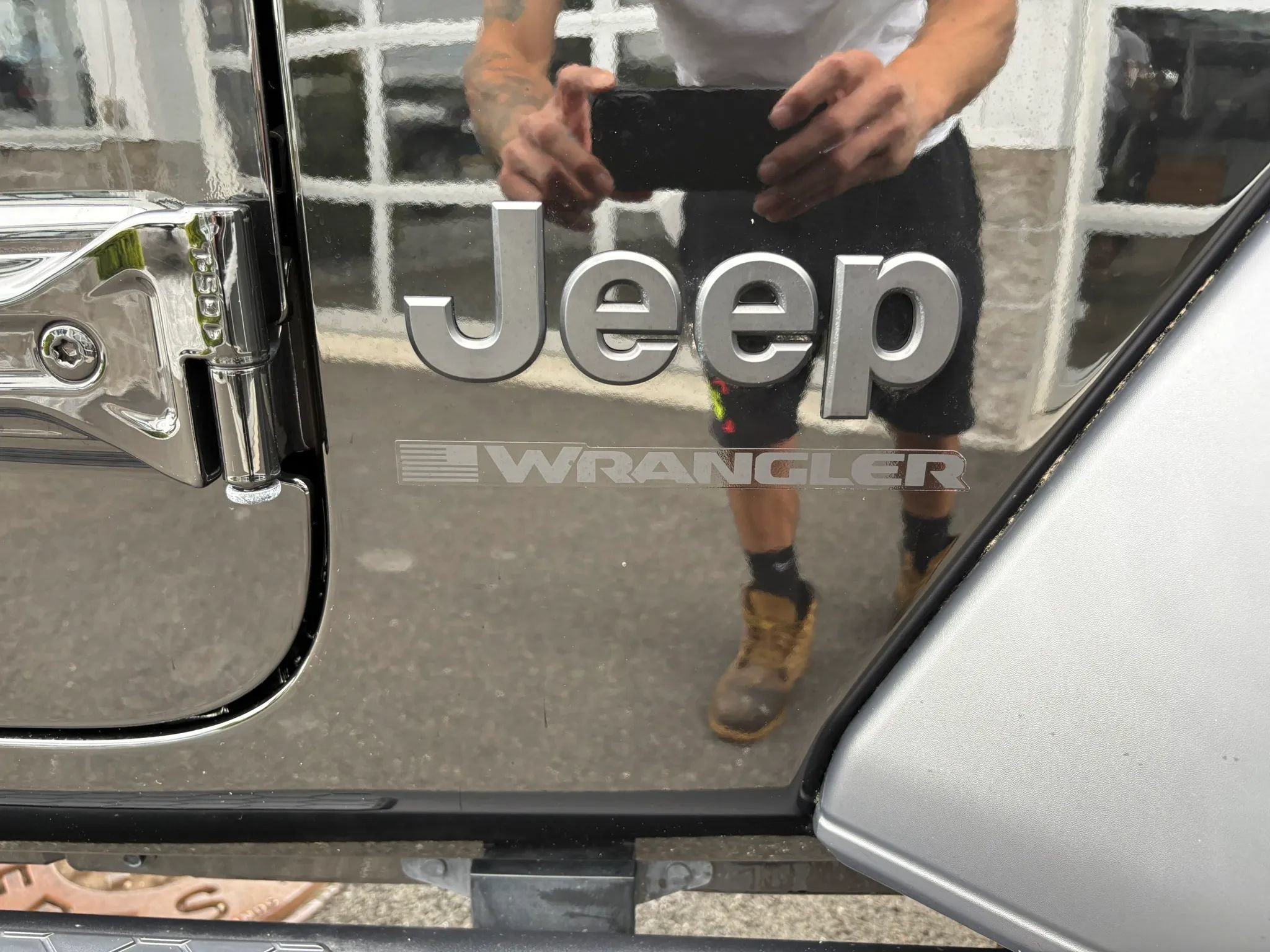 Used 2024 Jeep Wrangler Sport AWD/4WD image 14