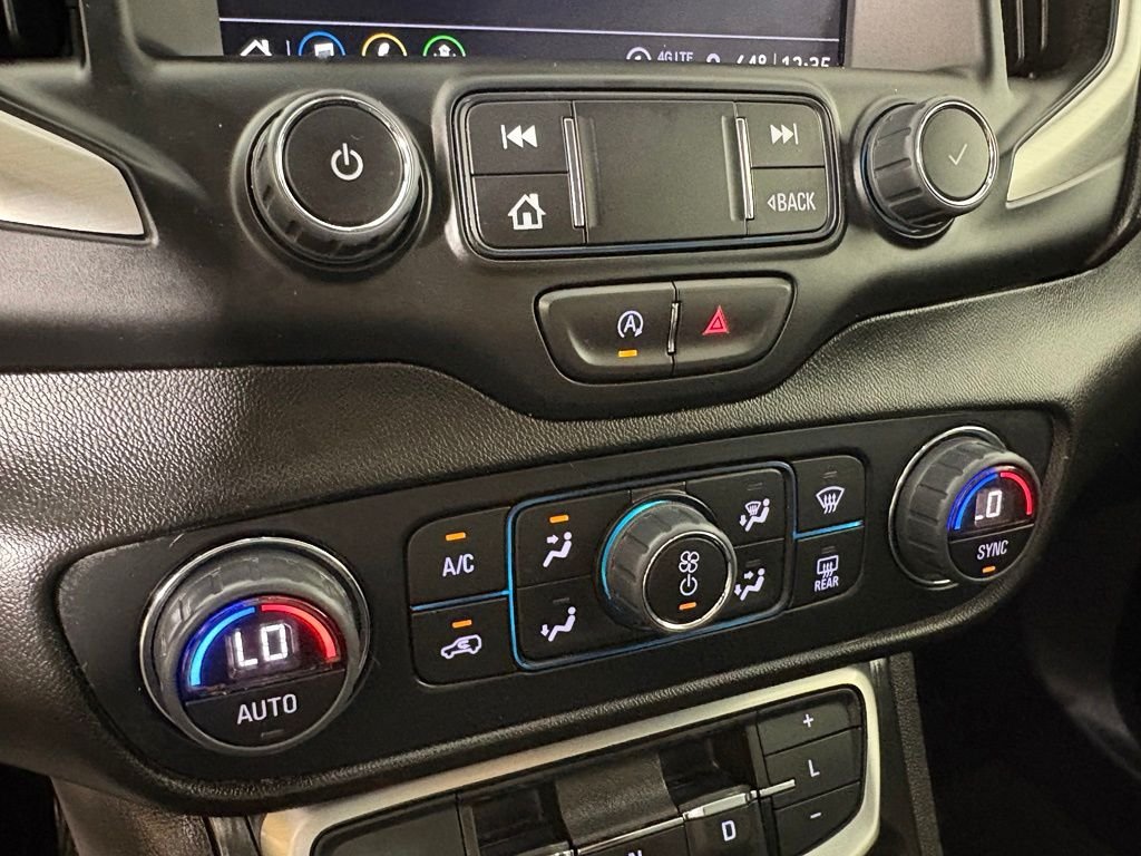 Used 2024 GMC Terrain SLT FWD image 31