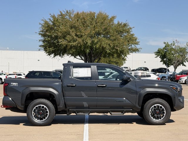 New 2026 Toyota Tacoma TRD Off-Road AWD/4WD image 3