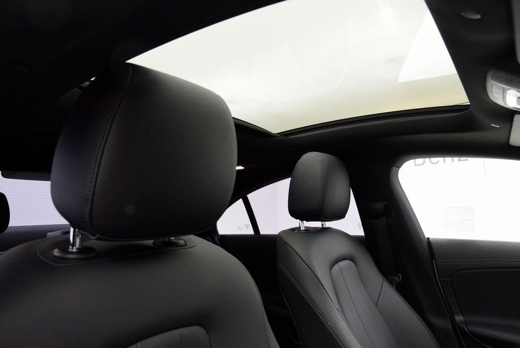 Used 2023 Mercedes-Benz CLA 250 image 20