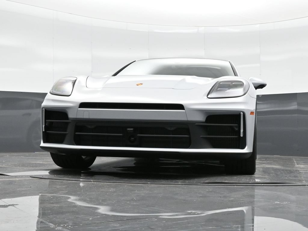 Certified 2025 Porsche Panamera RWD image 41