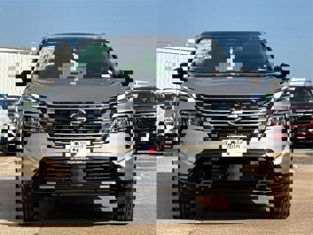 New 2026 Nissan Rogue Platinum w/ Tech Package image 3