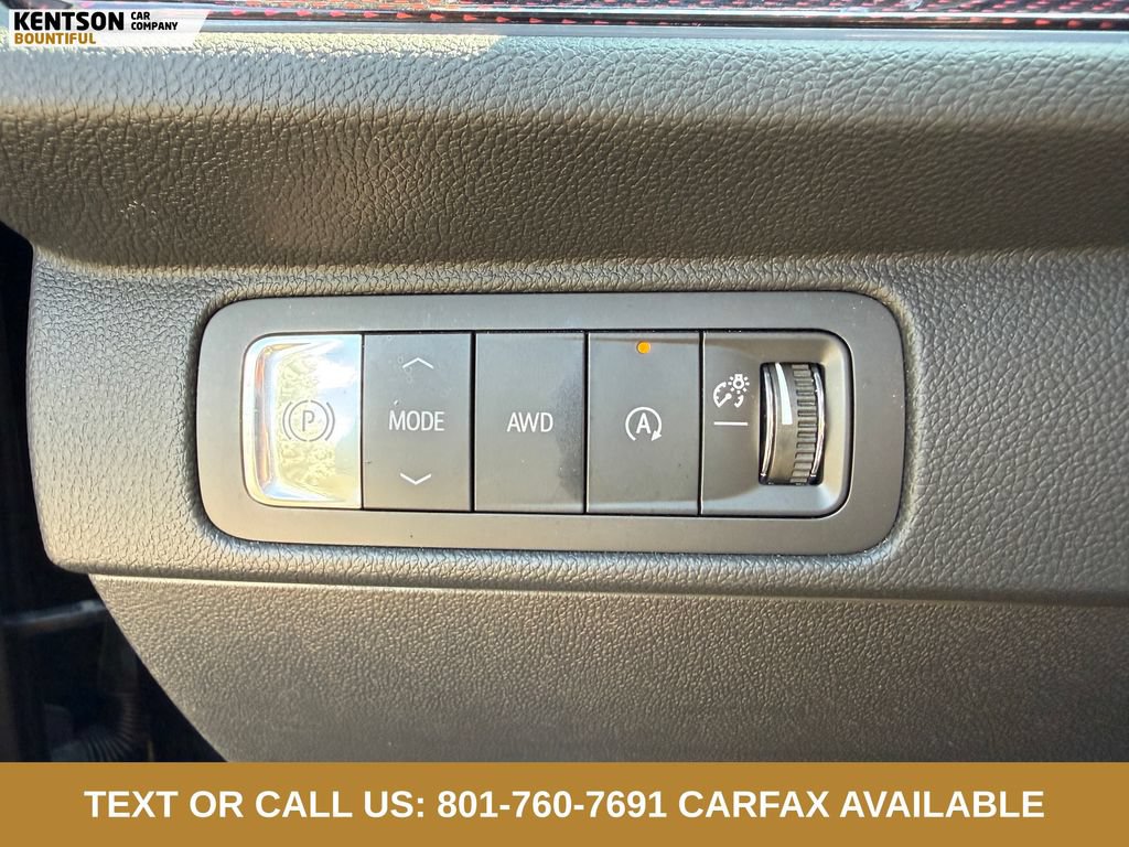 Used 2026 Chevrolet Traverse RS w/ LPO, Floor Liner Package AWD/4WD image 17