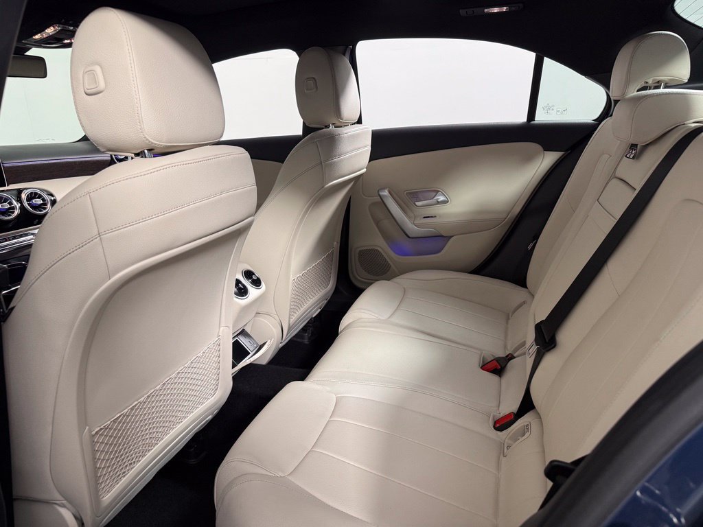 Used 2019 Mercedes-Benz A 220 4MATIC image 38