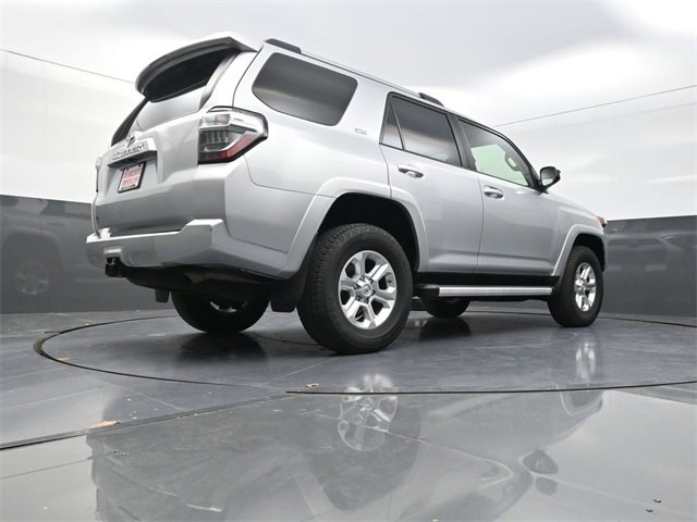 Used 2020 Toyota 4Runner SR5 image 33