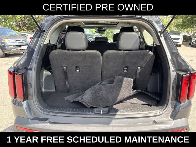 Used 2023 Kia Sorento S w/ Panoramic Sunroof Package AWD/4WD image 12