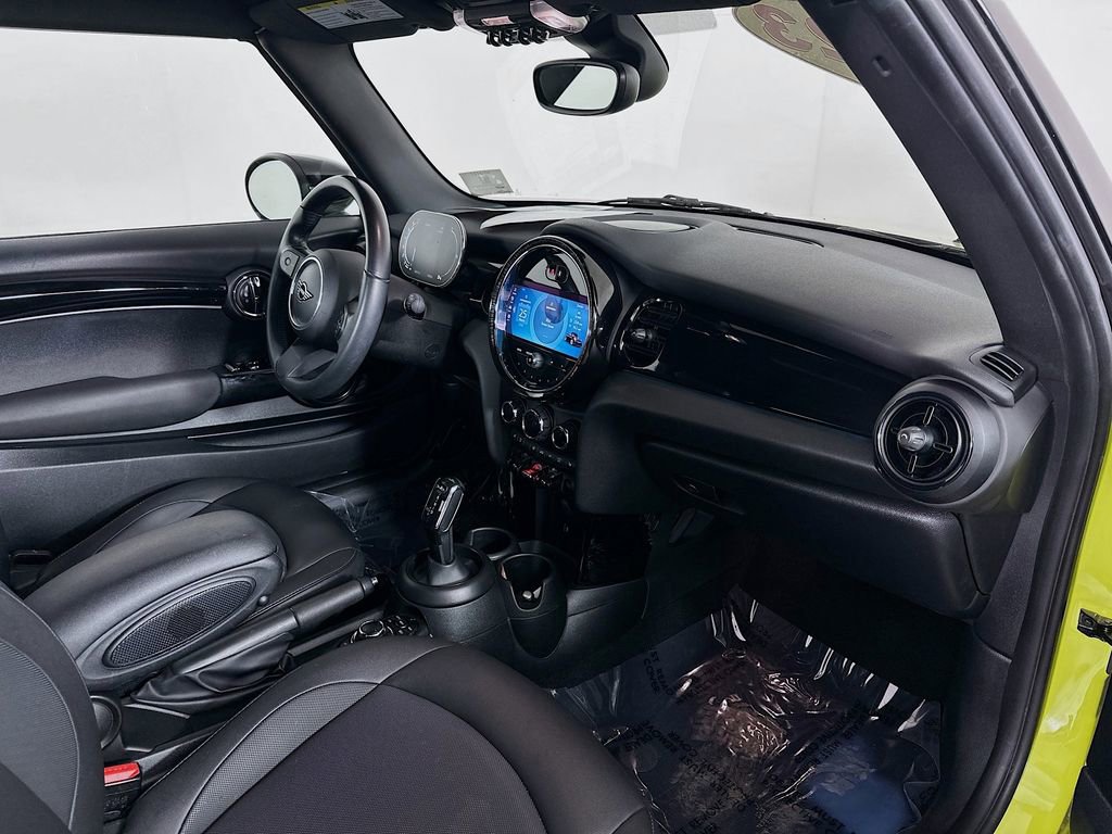 Used 2023 MINI Cooper Convertible image 36
