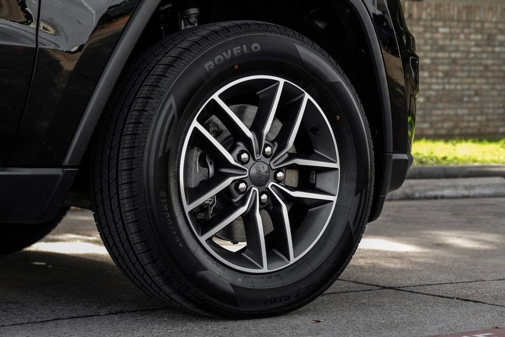 Used 2022 Jeep Grand Cherokee Limited w/ Tech Group image 69