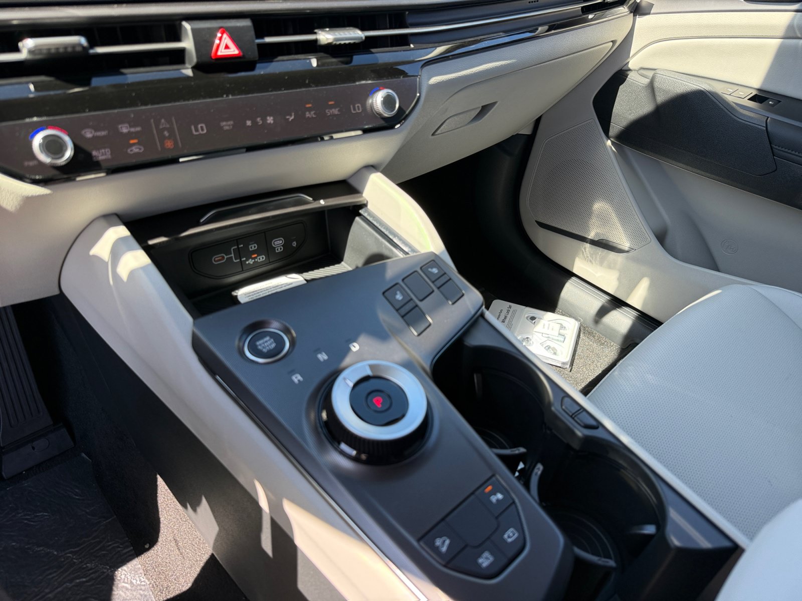 New 2027 Kia Sportage EX FWD image 13