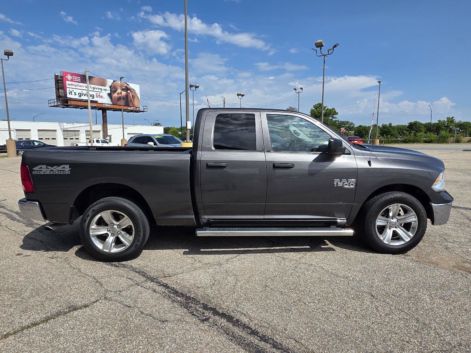 Used 2019 RAM 1500 Tradesman w/ Chrome Plus Package AWD/4WD image 4