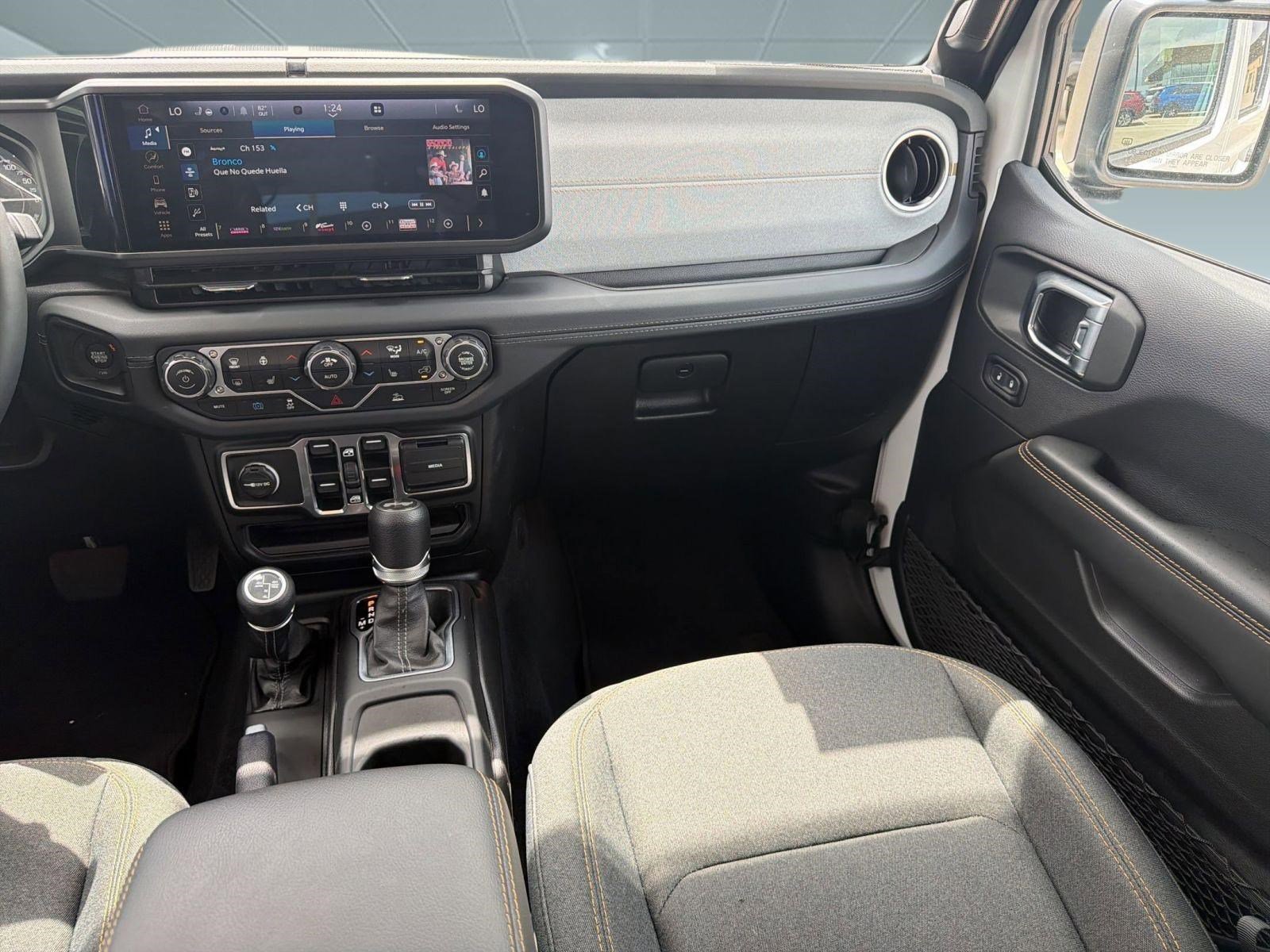 Certified 2025 Jeep Wrangler Sahara image 27