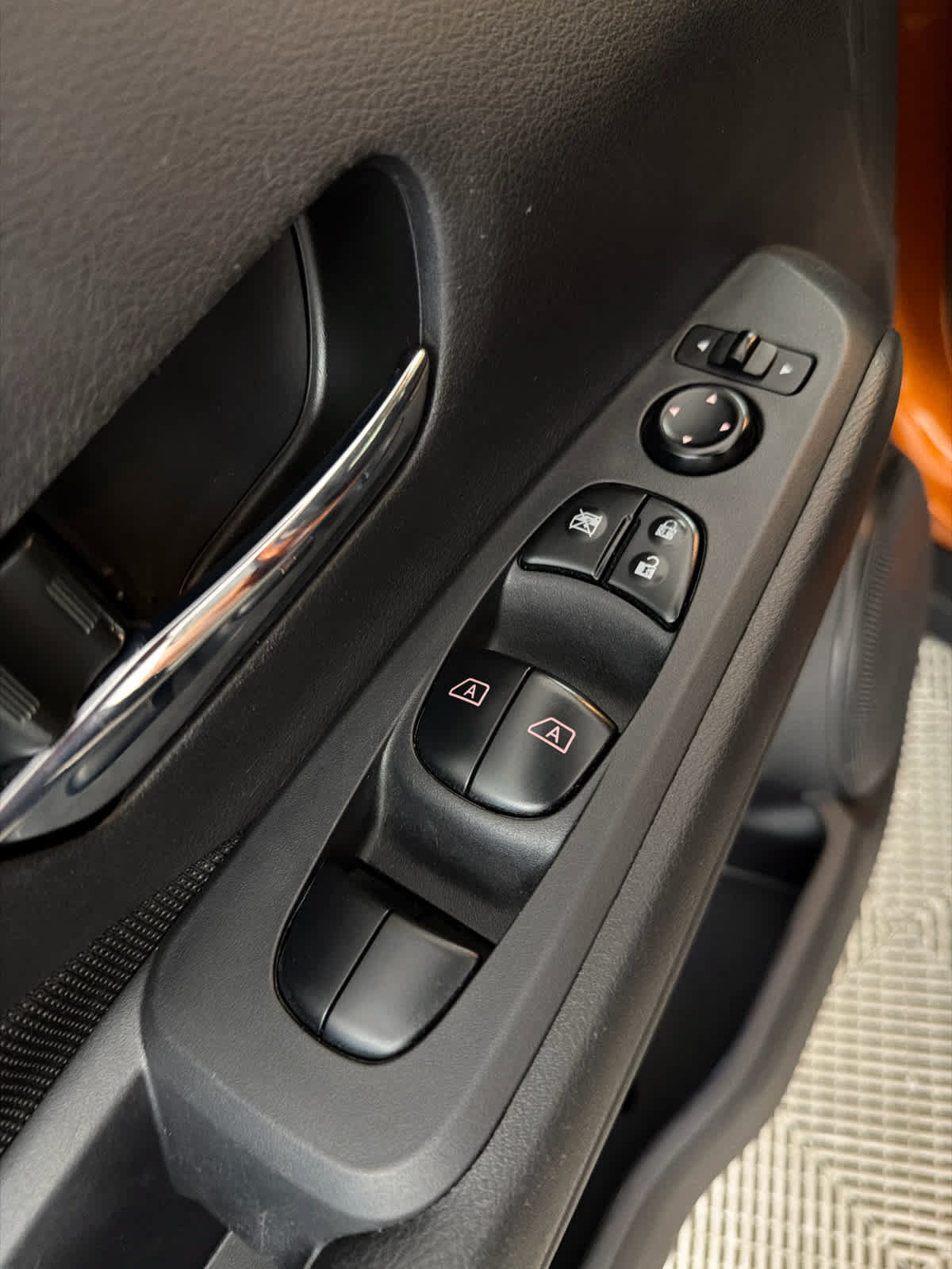 Certified 2023 Nissan Kicks SV w/ Interior Electronics Package FWD image 23