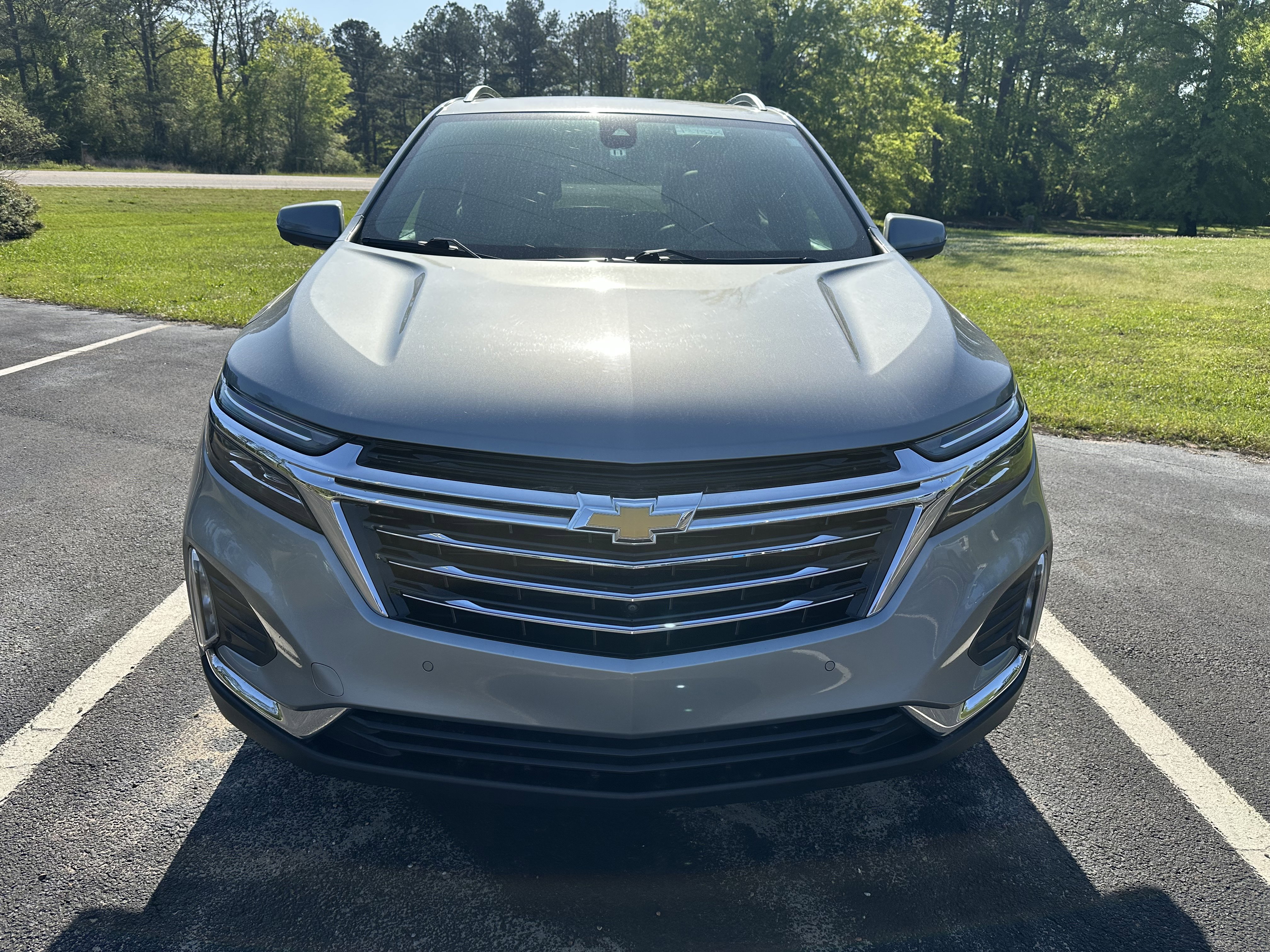 Used 2023 Chevrolet Equinox Premier FWD image 3