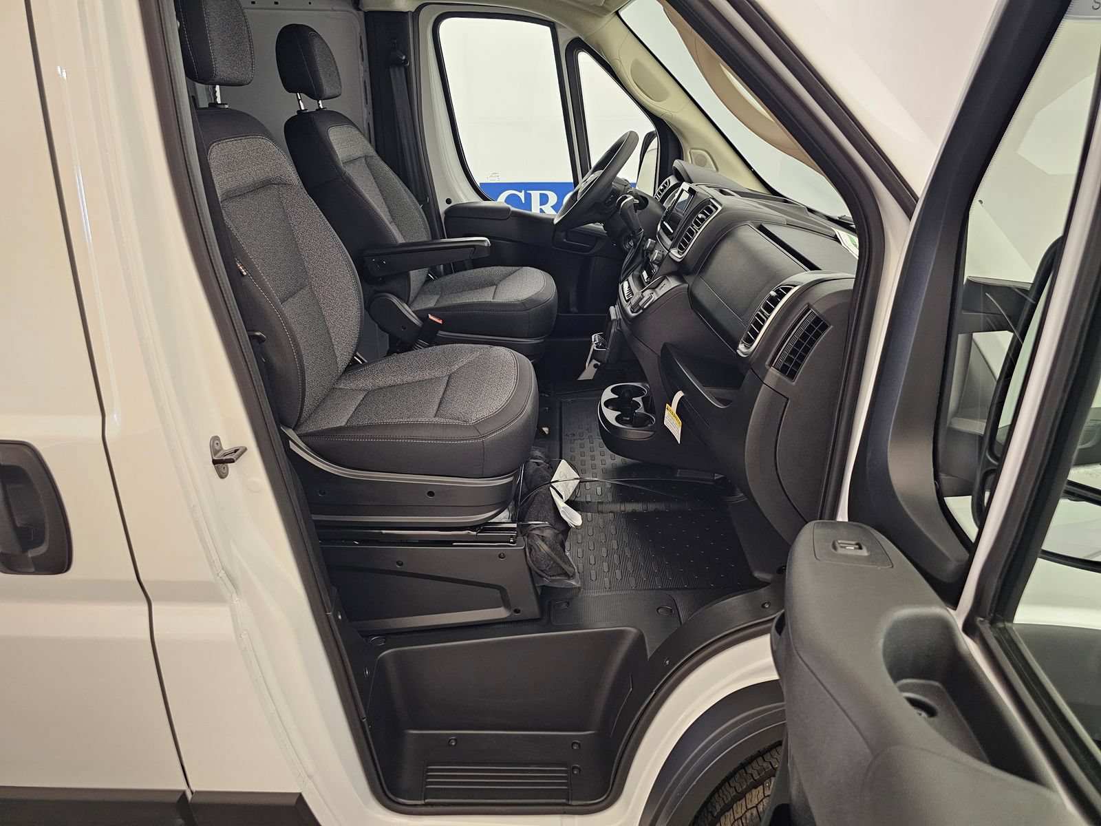 New 2026 RAM ProMaster 1500 w/ Quick Order Package 22G SLT FWD image 24