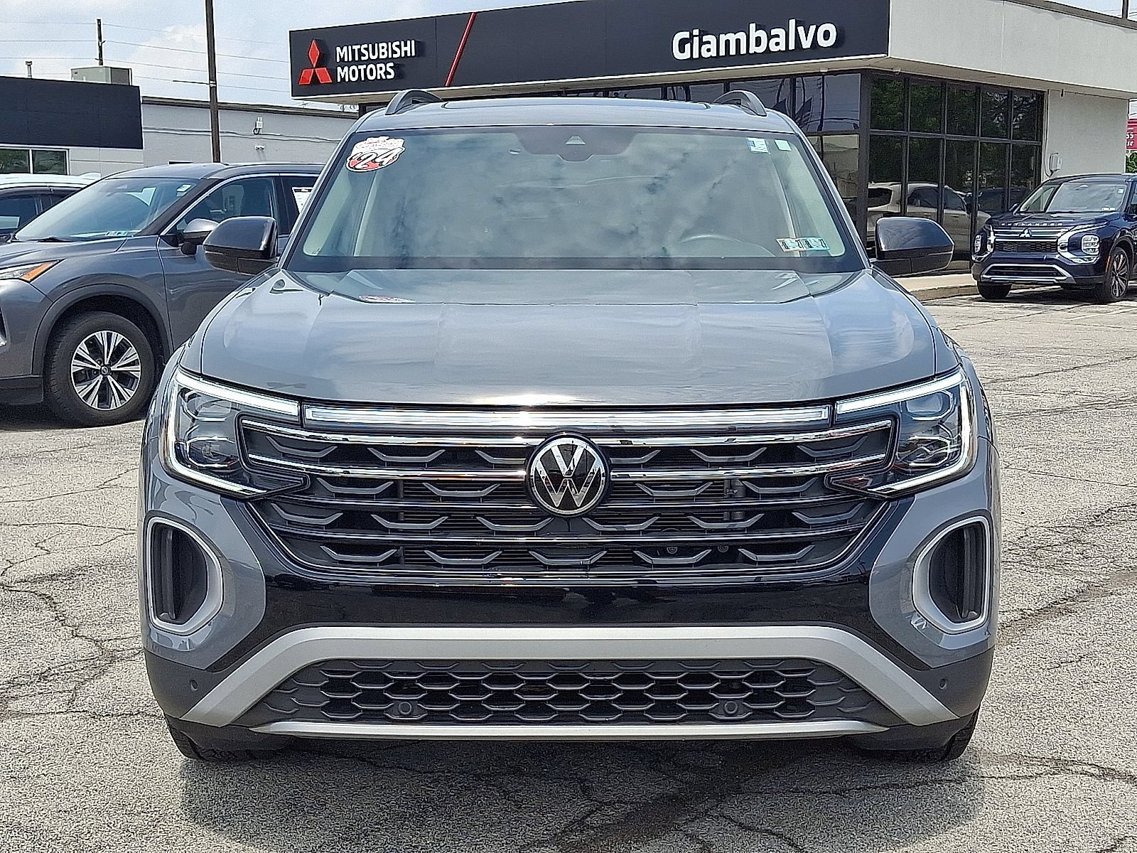 Used 2024 Volkswagen Atlas Peak Edition SE AWD/4WD video 2