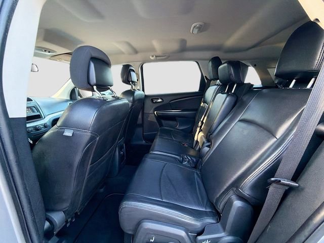 Used 2018 Dodge Journey SE image 20