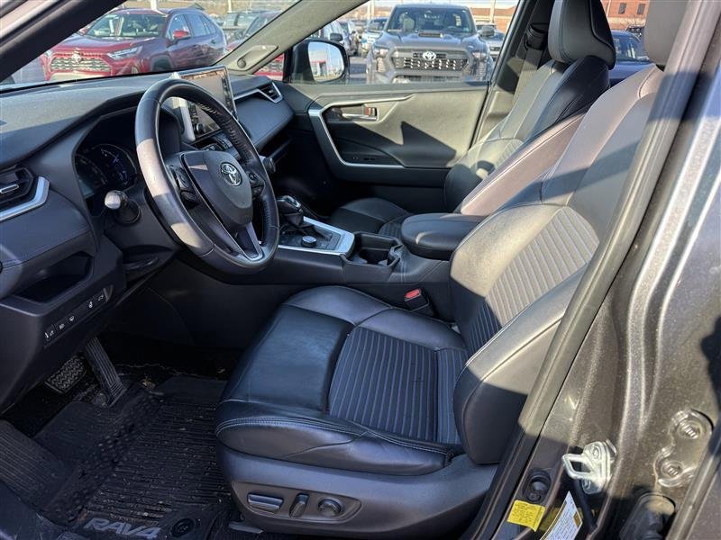 Used 2020 Toyota RAV4 XSE image 2