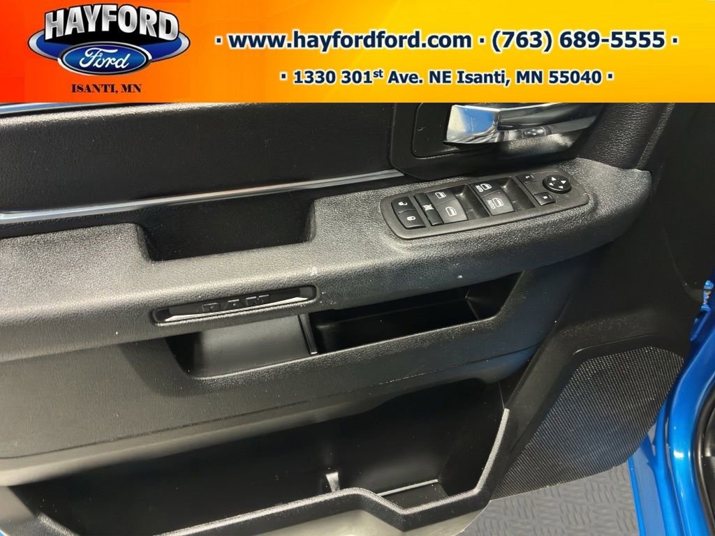 Used 2022 RAM 1500 Classic Warlock AWD/4WD image 15