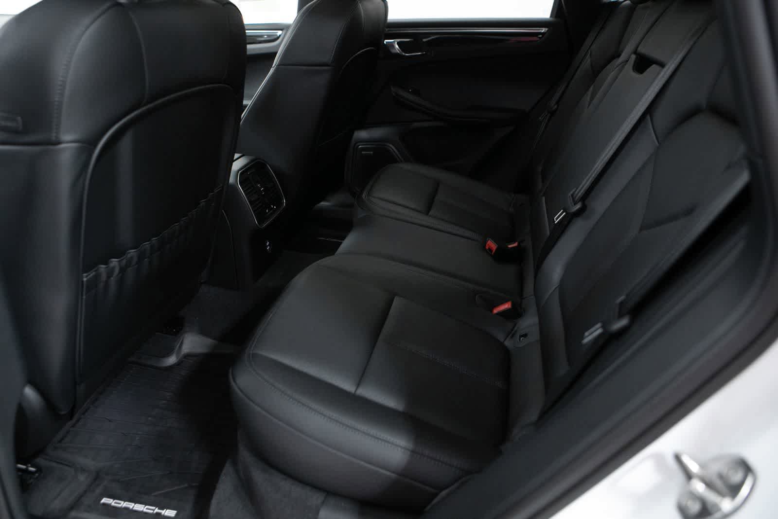 New 2026 Porsche Macan S AWD/4WD image 35