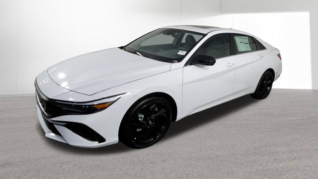 New 2026 Hyundai Elantra SEL Sport Premium FWD image 4