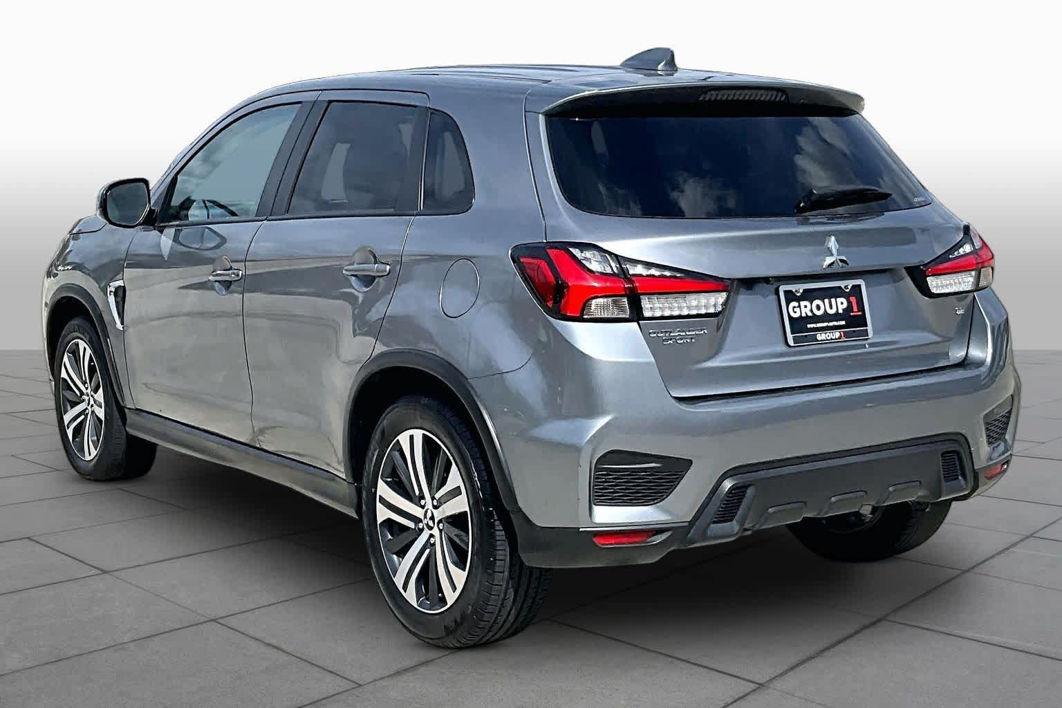 Used 2024 Mitsubishi Outlander Sport SE AWD/4WD image 11