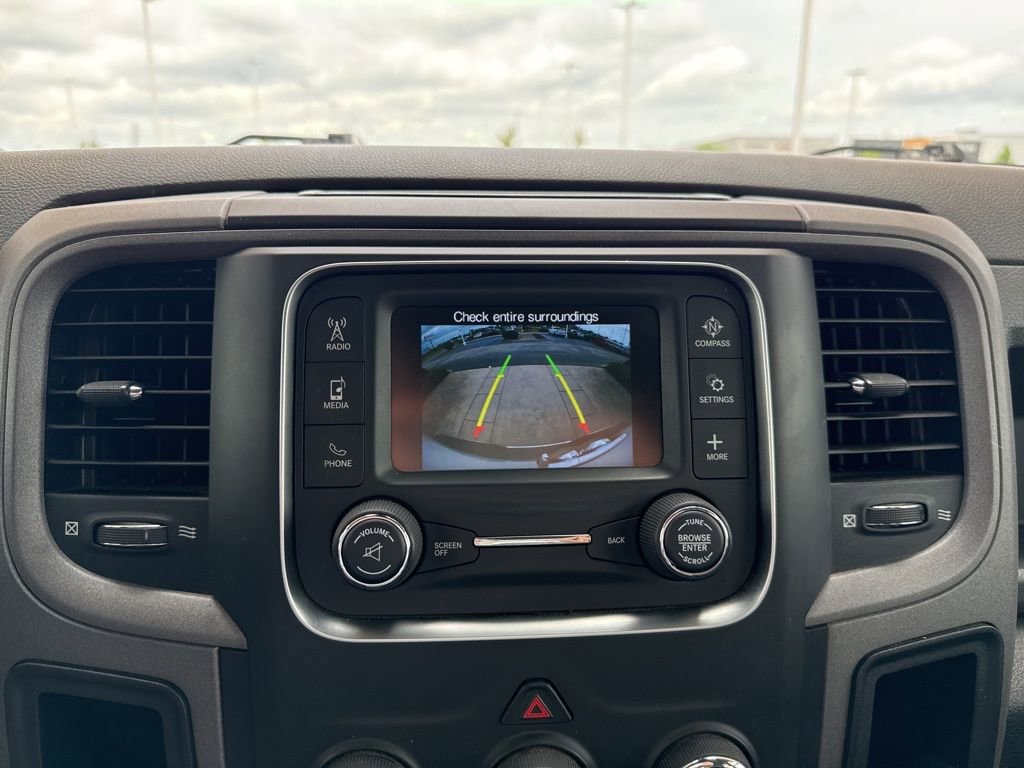 Used 2018 RAM 2500 Tradesman w/ Chrome Appearance Group image 14