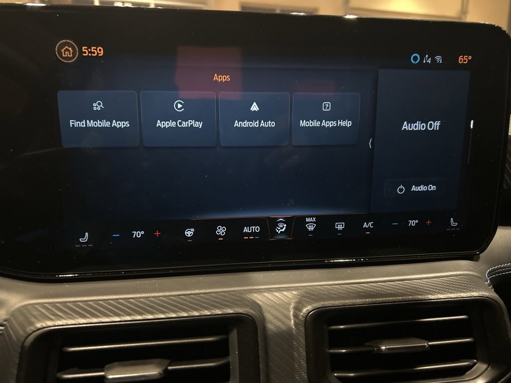 Used 2025 Ford Mustang Dark Horse image 8