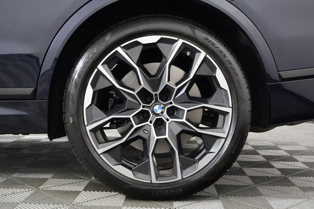 Certified 2024 BMW X7 M60i w/ Executive Package AWD/4WD image 17
