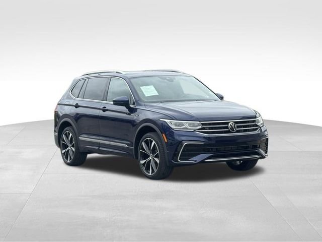 Used 2022 Volkswagen Tiguan SEL R-Line image 1