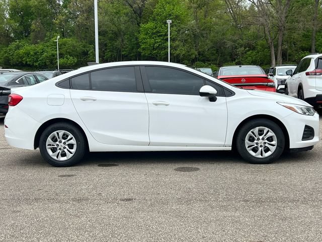 Used 2019 Chevrolet Cruze LS FWD image 33