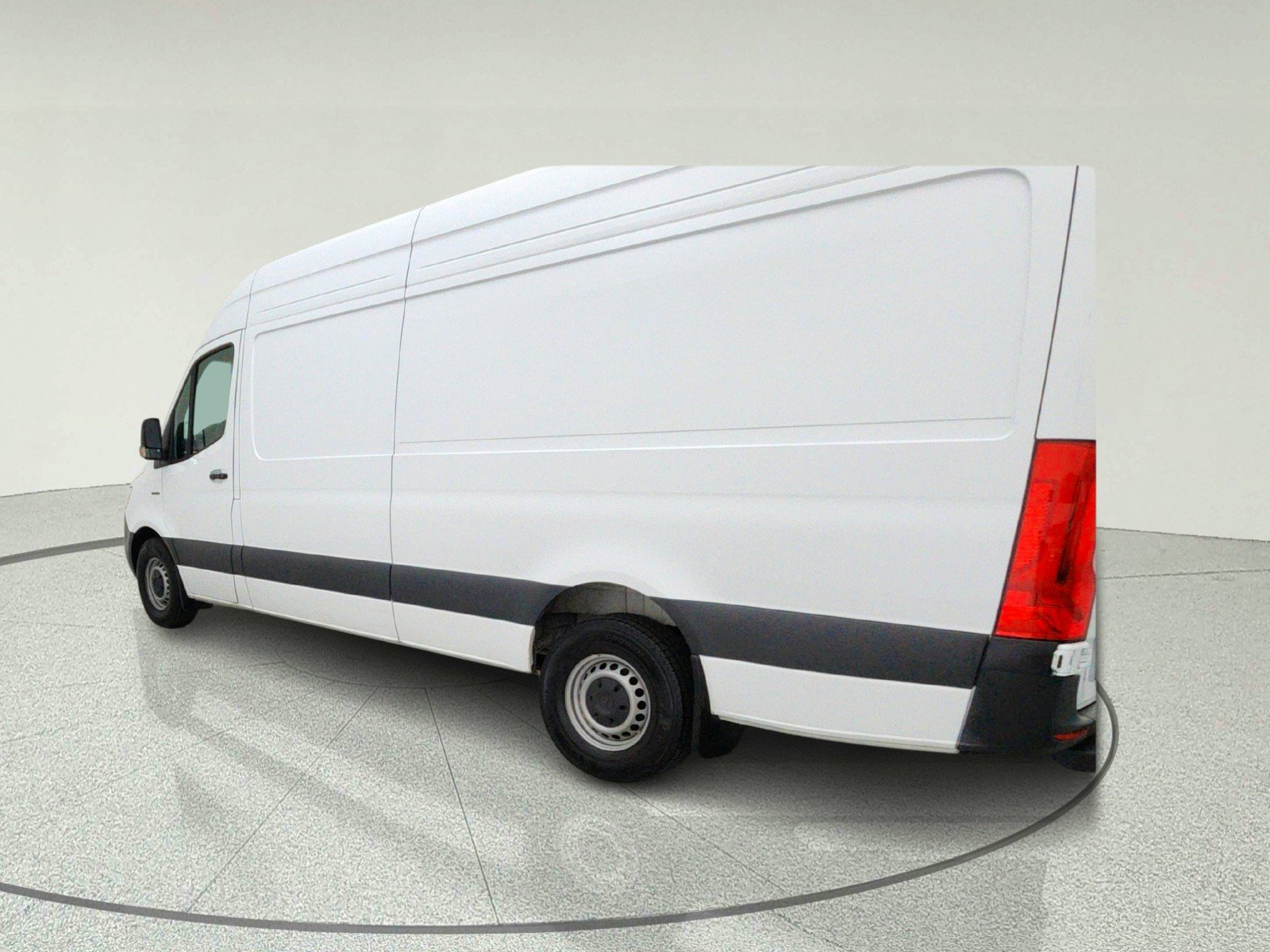 Used 2024 Mercedes-Benz eSprinter 170 Cargo image 12