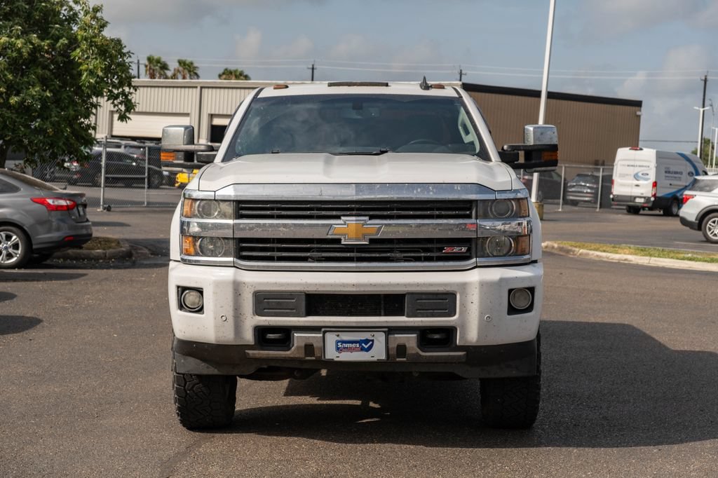 Used 2016 Chevrolet Silverado 2500 LT w/ LT Convenience Package AWD/4WD image 2