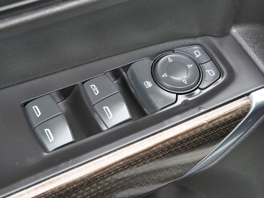 Used 2020 Chevrolet Silverado 1500 LT image 29