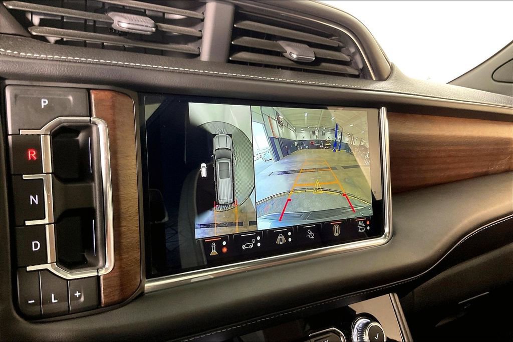 Used 2024 GMC Yukon XL Denali Ultimate image 31
