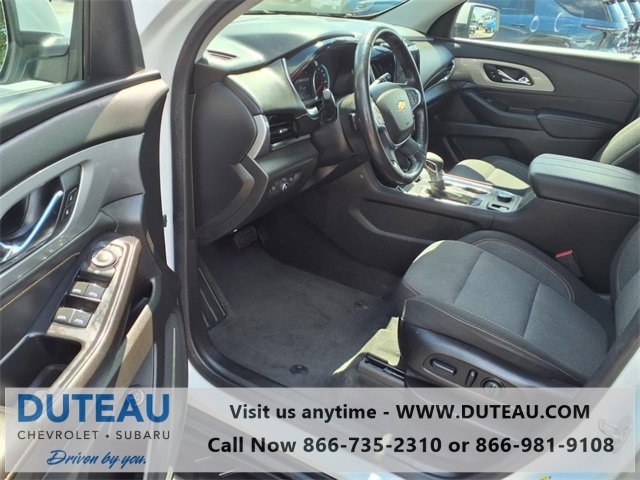 Used 2021 Chevrolet Traverse LT image 15
