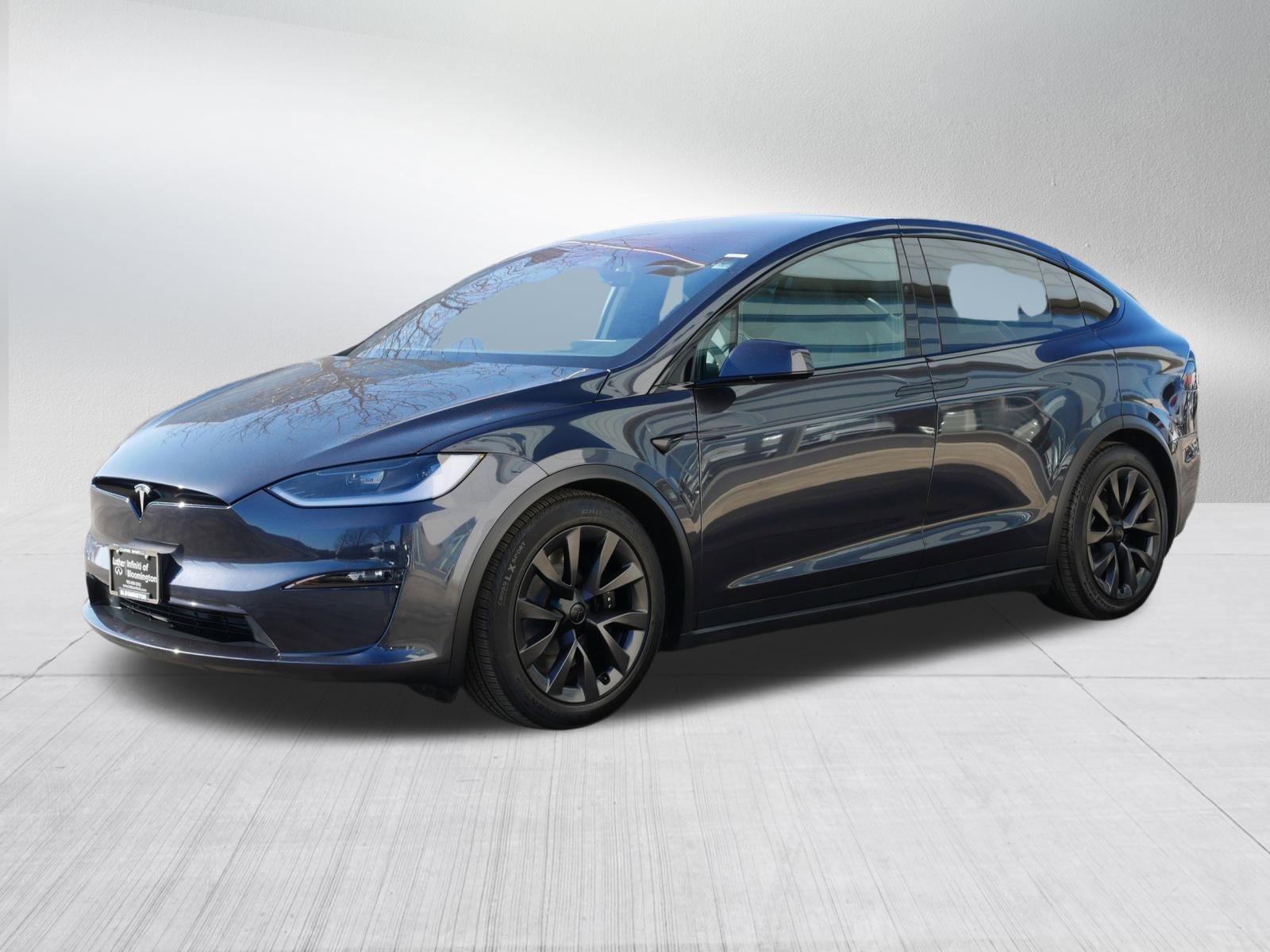 Used 2024 Tesla Model X image 3