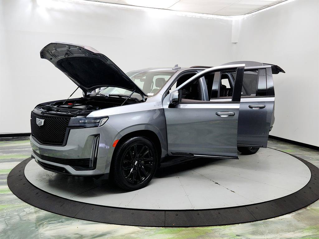Used 2022 Cadillac Escalade ESV Sport Platinum w/ LPO, ONYX Package AWD/4WD image 9