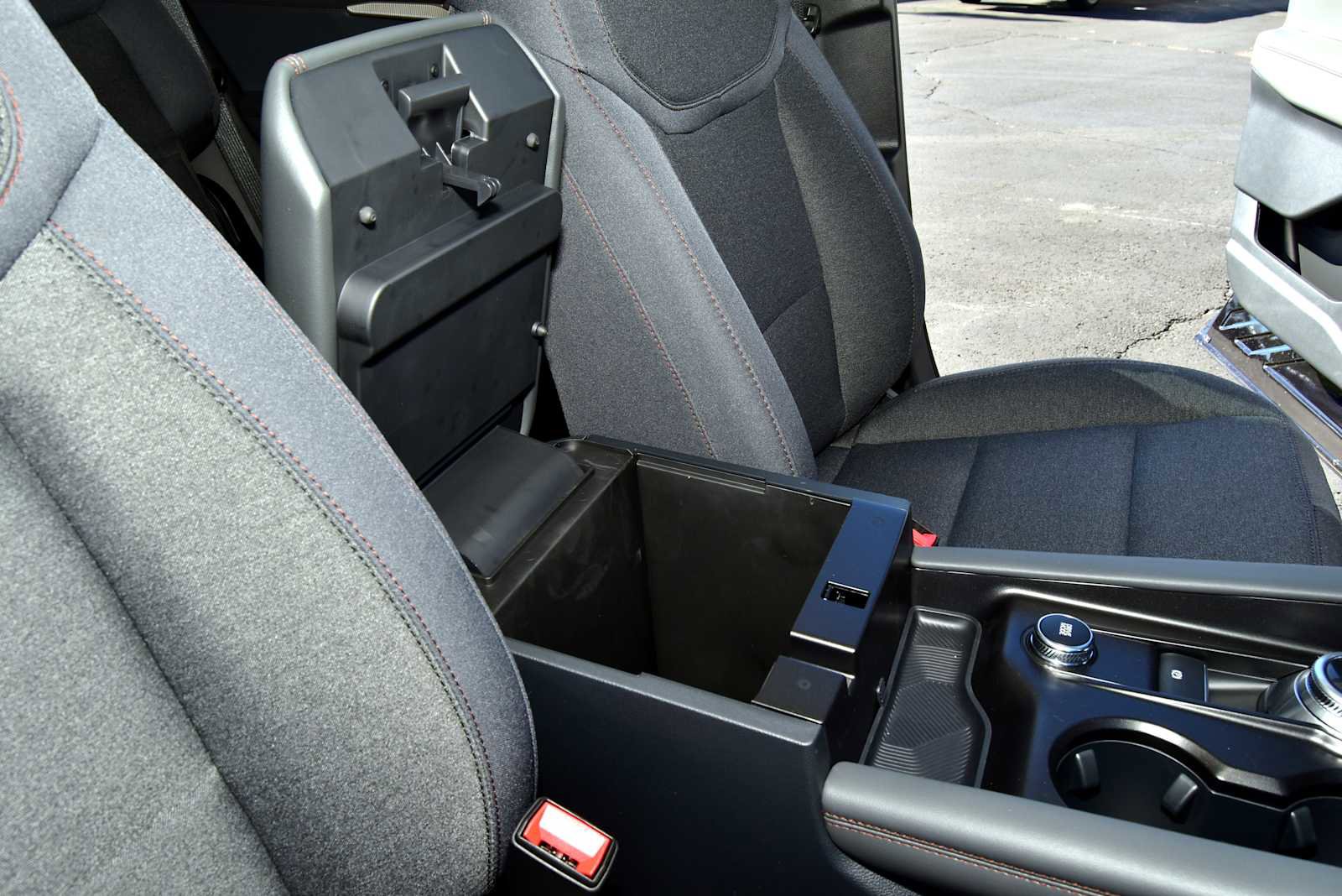 New 2026 Ford Explorer Active image 20