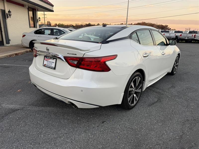 Used 2016 Nissan Maxima Platinum image 7