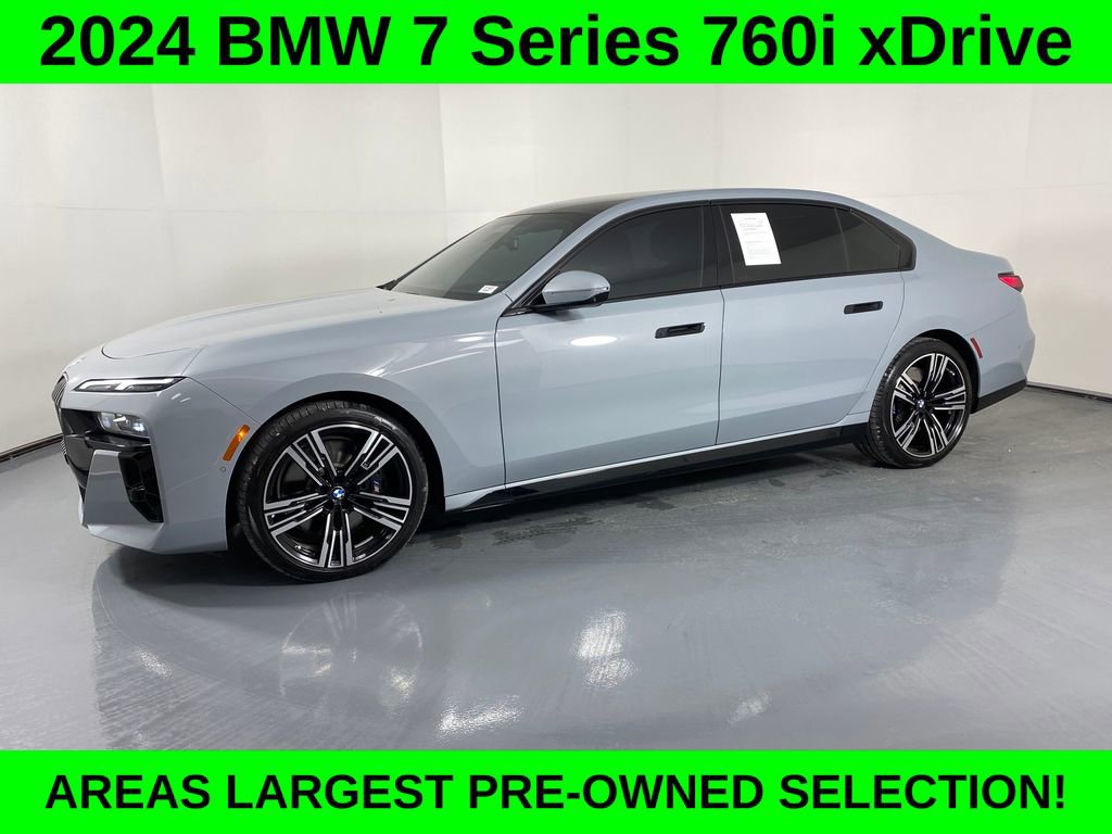 Used 2024 BMW 760i xDrive image 3