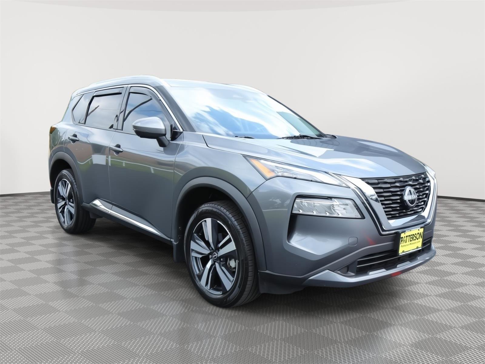Used 2023 Nissan Rogue SL image 4