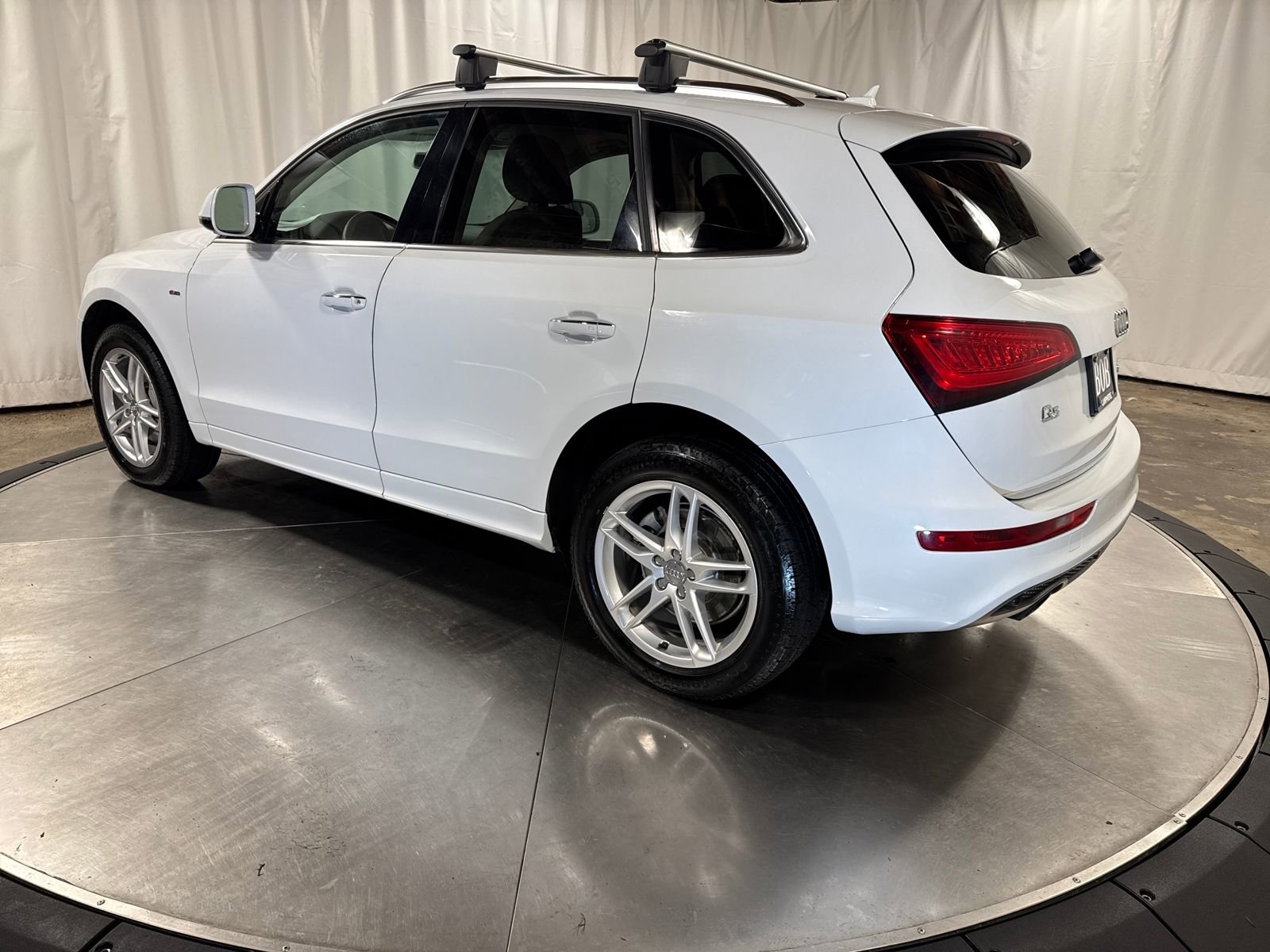 Used 2016 Audi Q5 3.0T Premium Plus w/ Technology Package image 7