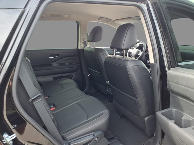 New 2026 Nissan Pathfinder SL image 11