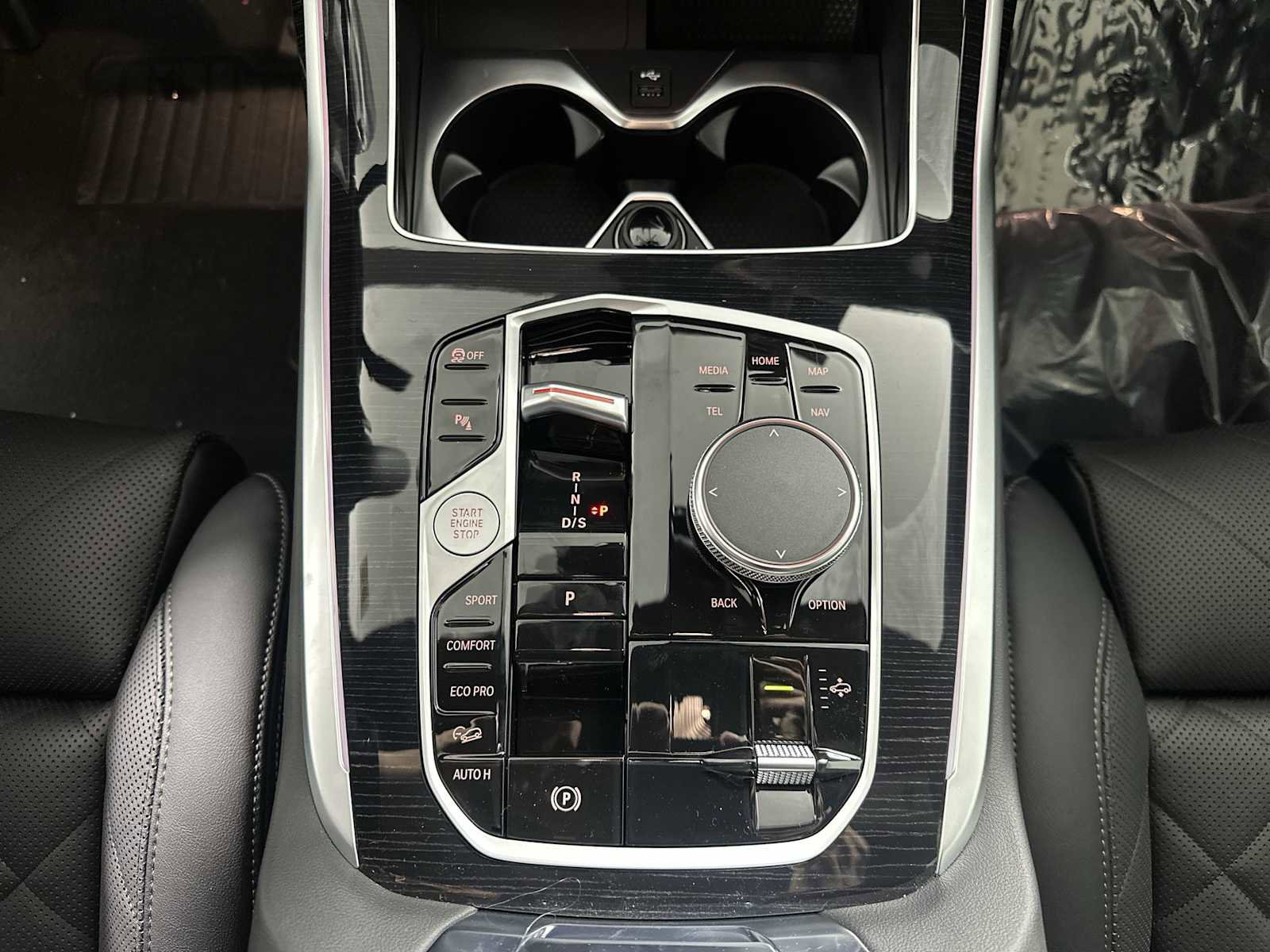 New 2026 BMW X7 xDrive40i w/ M Sport Package image 17