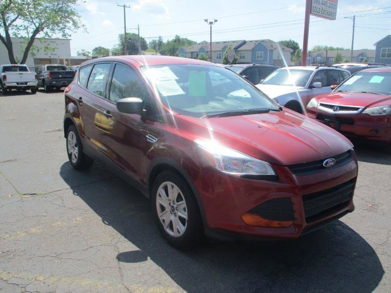 Used 2016 Ford Escape S FWD image 1