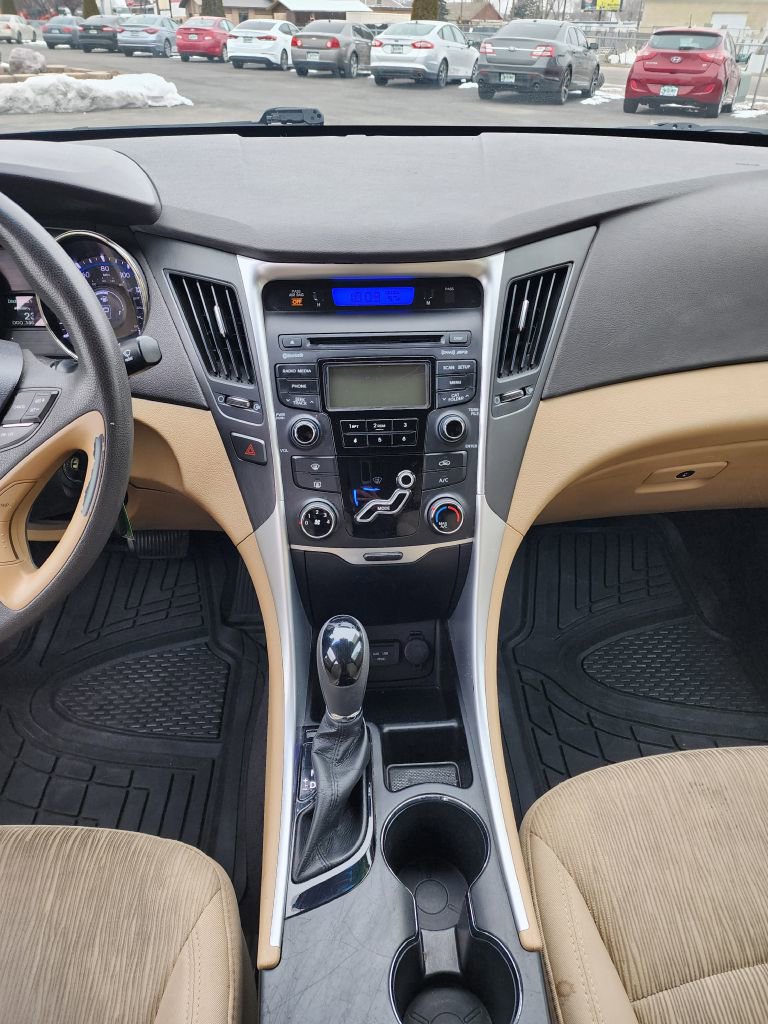 Used 2013 Hyundai Sonata GLS FWD image 10