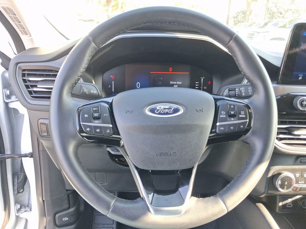 Used 2024 Ford Escape Active image 17