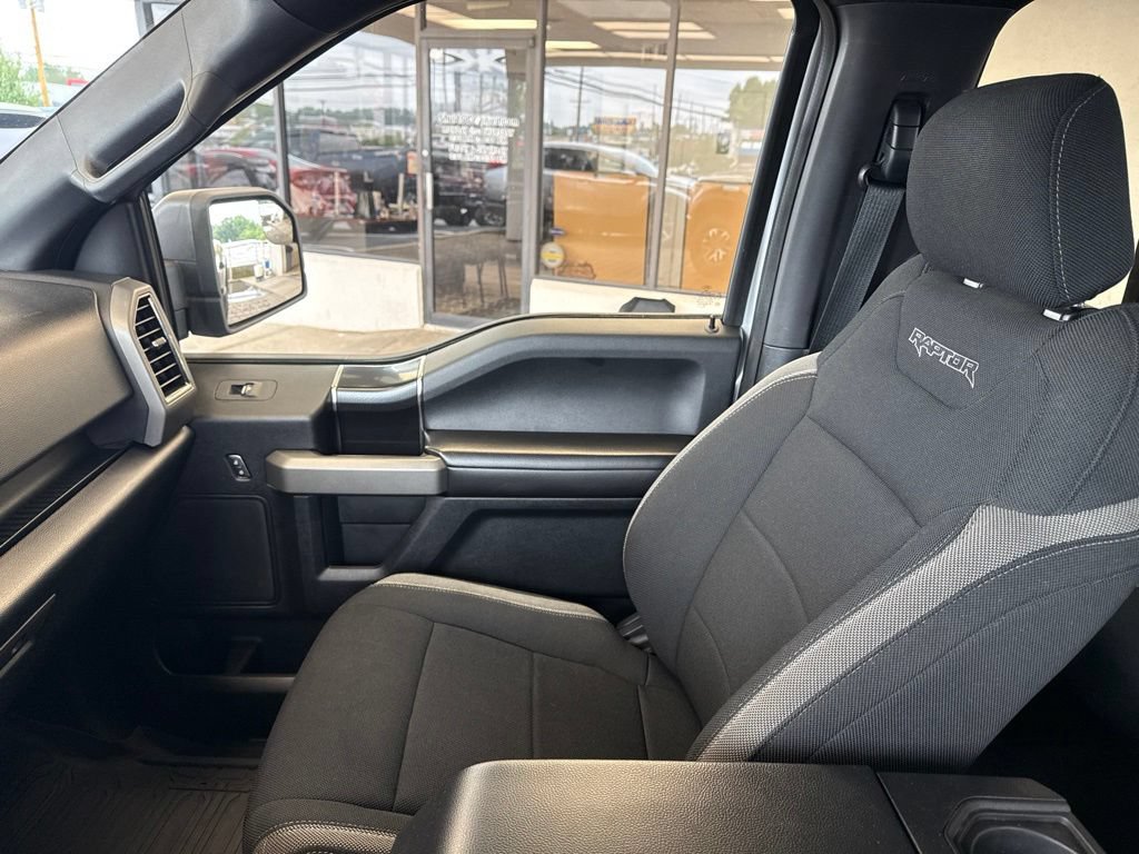 Used 2018 Ford F150 Raptor AWD/4WD image 23