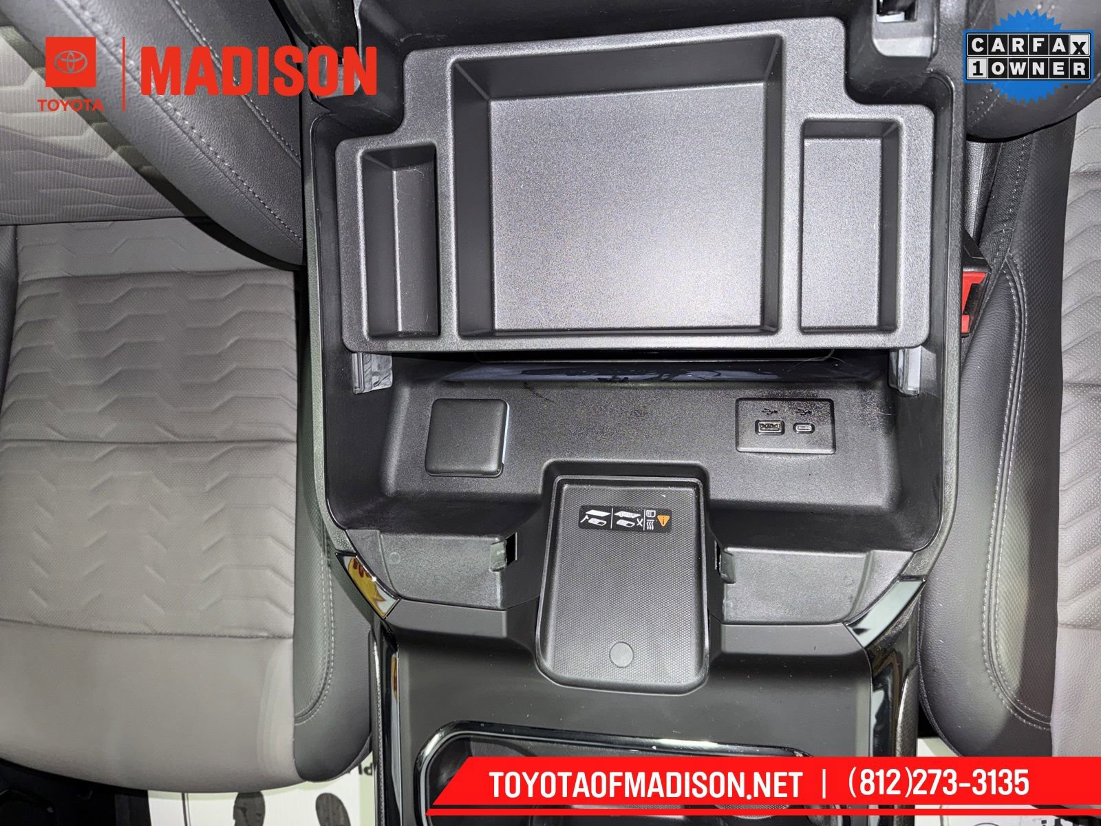 Used 2025 Chevrolet Silverado 2500 ZR2 w/ Technology Package image 30